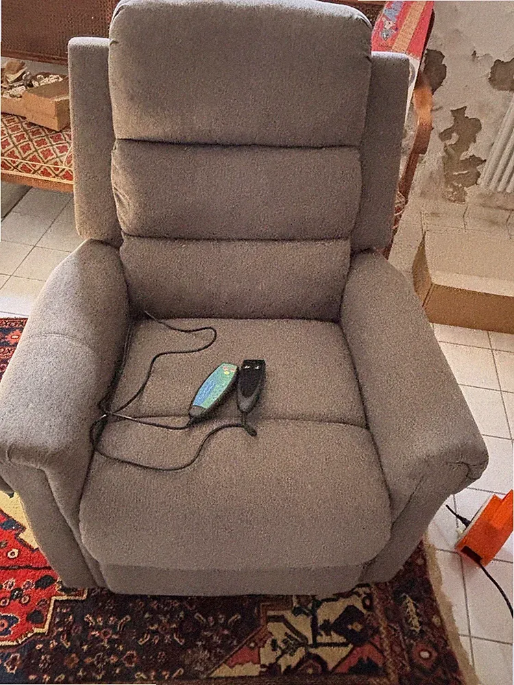 massagesessel mit heizung und aufstehhilfe, sehr guter Zustand