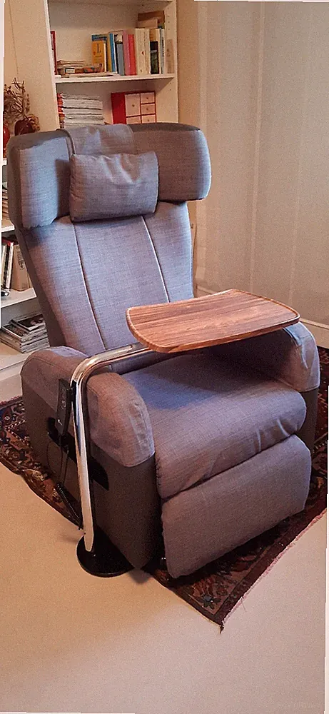 Sessel mit Aufstehhilfe (2 Motoren)