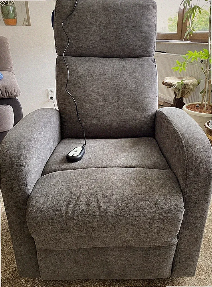 So gut wie NEU! Sessel Relax Liftfunktion Microf. Aufstehhilfe Wohnzimmer Stuhl